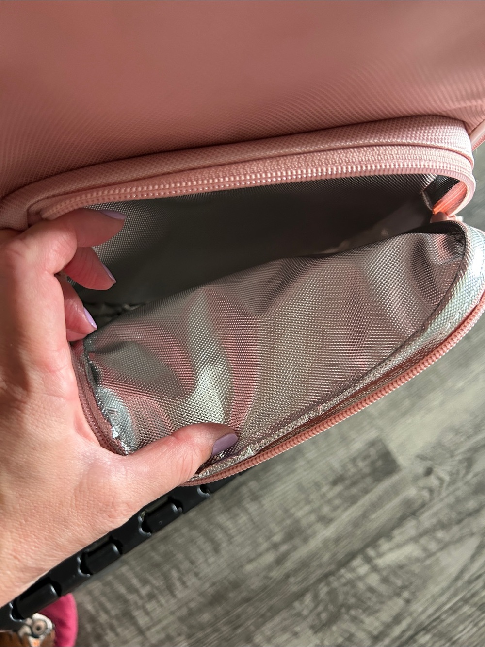 adidas Pink lunch bag - Picture 4 of 8